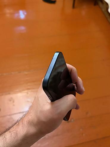 iphone platasi: Telefonun platası ve ekranı işləmir ehtiyat hissəsi kimi satılır — 5