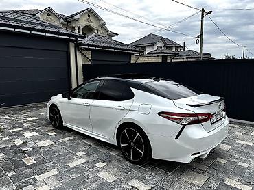 corolla 2004: Toyota Camry: 2019 г., 2.5 л, Автомат, Бензин, Седан — 4