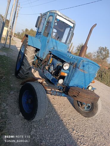 Traktorlar: Traktor Belarus (MTZ) TRAKTOR 1988 il, motor 1.1 l, İşlənmiş