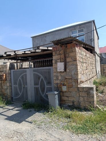 gülüstan qəsəbəsi: 4 otaqlı, 84 kv. m, Kredit var, Orta təmir