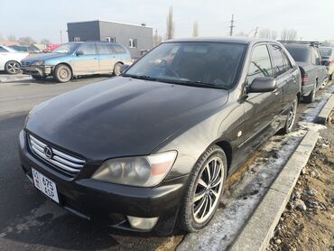 Lexus: Lexus IS: 2001 г., 2 л, Автомат, Бензин, Седан