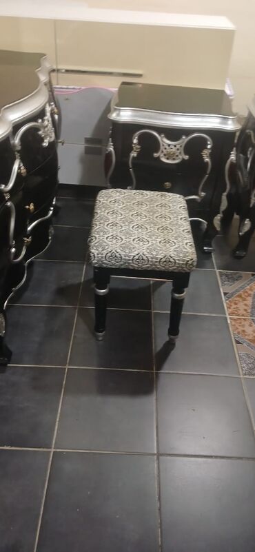 Yataq otağı dəstləri: İkinəfərlik çarpayı, Termo, Dolab, Komod, İşlənmiş — 13