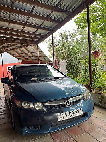 f10 fara: Honda Civic: 1.6 l | Sedan — 1