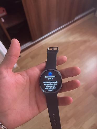 Samsung Galaxy watch8 qutusun itirmisem.yeni kimidi istifade olunmur