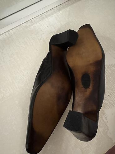 nine west papuče: Papuce na stiklu od prave koze,udobne,trenutno jako moderne.Nemacka — 8