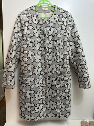 женское пальто: Пальто 5XL (EU 50)