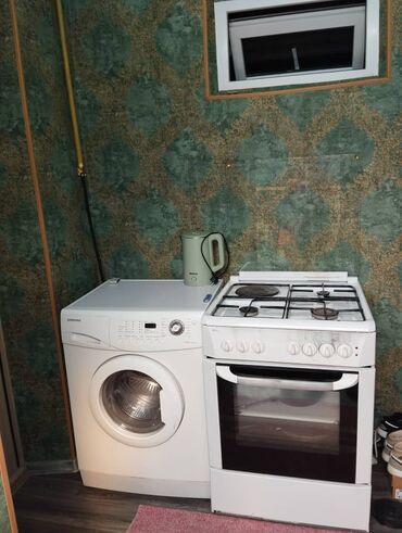 продаю дом ысык кол: 38 м², 1 комната, Балкон застеклен, Бронированные двери, Евроремонт