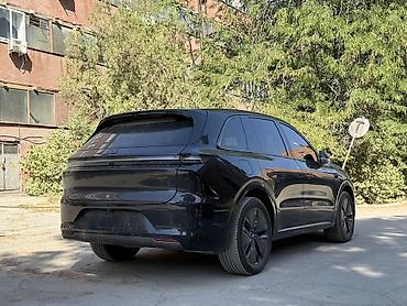 byd leopard 5: Lixiang L6: 2024 г., Гибрид, Кроссовер — 10
