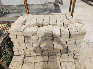 сметана домашняя цена: Сырой кирпич.
4 сом штука
