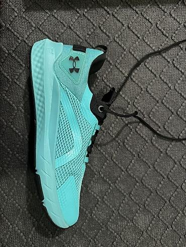under armour: Under Armour krossovkaları (30cm uzunlugu)46 razmer satılır, 46 — 7