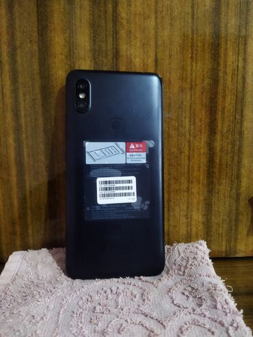 телефон редми 4: Смартфон Xiaomi Redmi S2 3 32г все в идеальном состояние видно на фото