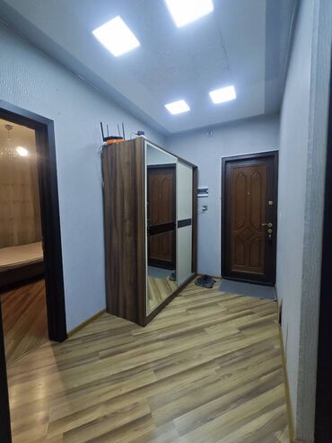 Uzunmüddətli kirayə mənzillər: Xalqlar Dostluğu metrosuna 5-10 dəqiqəlik məsafədə,10 mərtəbəniin,8-ci — 15