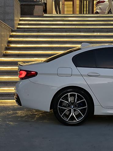 BMW: BMW 5 series: 2021 г., 2 л, Автомат, Гибрид, Седан — 8