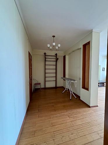 Продажа квартир: 4 комнаты, 201 м², Элитка, 3 этаж, Косметический ремонт — 8
