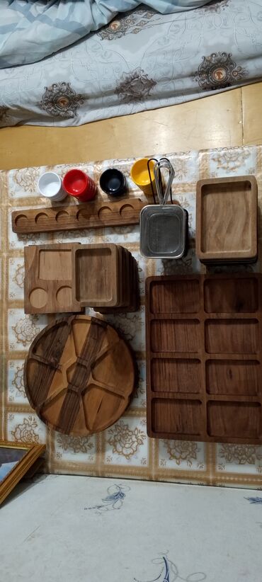 Digər dəstlər və servizlər: Taxta mətbəx və servis ləvazimatları dəsti Məhsul haqqında: - Təbii — 1