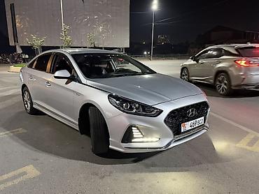 Hyundai Sonata: 2019 г., 2 л, Автомат, Газ, Седан