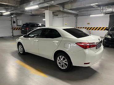 byd e2: Toyota Corolla: 2017 г., 1.6 л, Автомат, Бензин, Седан — 3