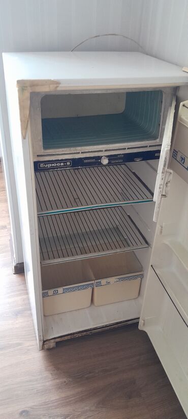 продажа бу холодильник: Б/у продаю 1500 рабочий состояние хорошая