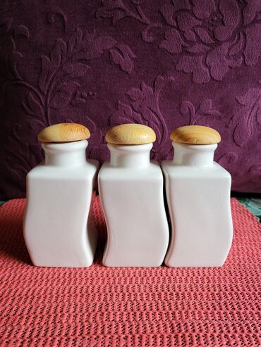 Kuhinjski setovi: Posude vintaz porcelanske nove za zacine. Komada 6. Visina na lalafo.rs — 5 Kuhinjski setovi: Posude vintaz porcelanske nove za zacine. Komada 6. Visina — 5