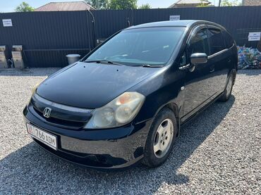 Honda: Автомобиль Honda Stream – это вместительный и практичный минивэн
