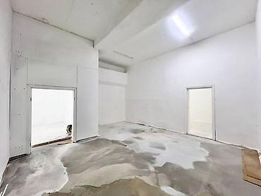 Продажа помещений свободного назначения: Срочная продажа коммерческого помещения в центре (Ахунбаева / Абая — 3