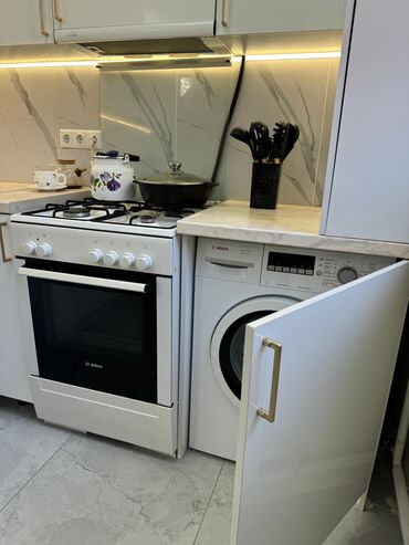 Продажа квартир: 3 комнаты, 60 м² — 9