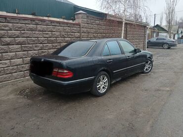 Mercedes-Benz: Mercedes-Benz E-Class: 1997 г., 2.4 л, Автомат, Бензин, Седан