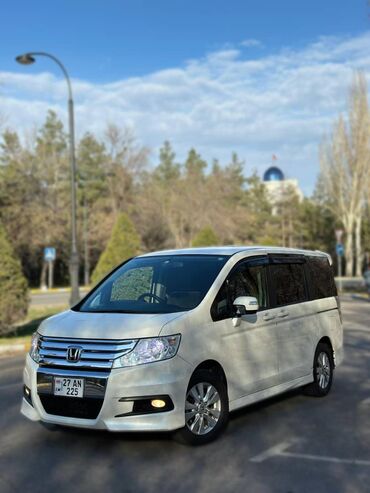 шумоизоляция для машины: Honda Stepwgn: 2011 г., 2 л, Вариатор, Бензин, Минивэн