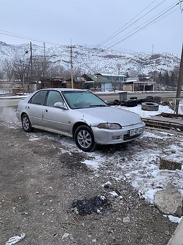 Honda: Honda Civic: 1992 г., Седан — 20