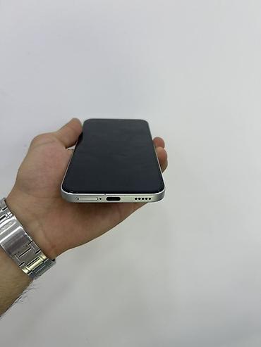 Мобильные телефоны и аксессуары: Honor 400 Lite, 256 ГБ, цвет - Серебристый, Face ID — 5