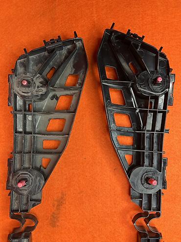 Бампер и комплектующие: Бампер Toyota, Оригинал — 2