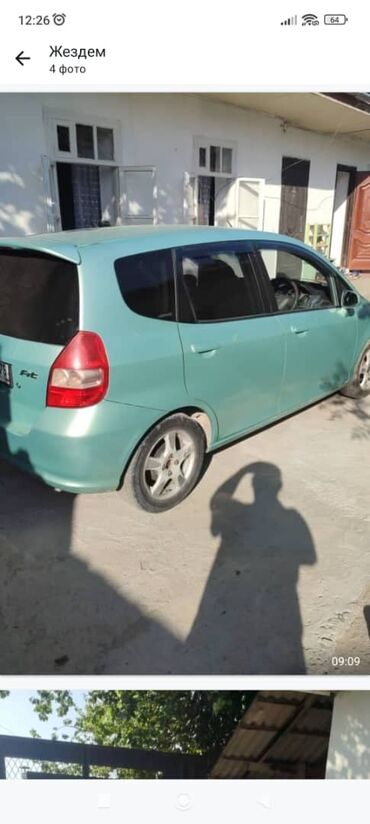 хочу купить скутер: Honda Fit: 2003 г., 1.3 л, Автомат, Хетчбек