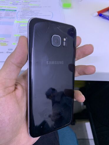 Samsung: Samsung Galaxy S7 Edge, Б/у, 32 ГБ, цвет - Бежевый, 2 SIM