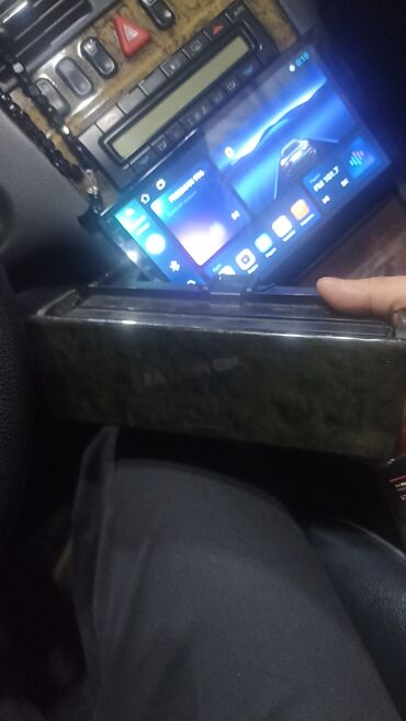 Другие автозапчасти: На мерседес 210 авангард бардочек консоли в хорошем состоянии механизм — 6