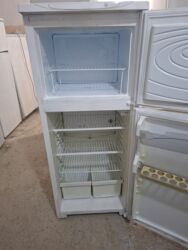 Soyuducular: İşlənmiş 2 qapılı Indesit Soyuducu Satılır, rəng - Ağ — 31