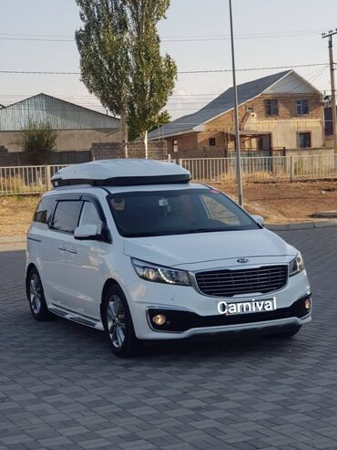 матор 2121: Kia Carnival: 2018 г., 2.2 л, Автомат, Дизель, Минивэн