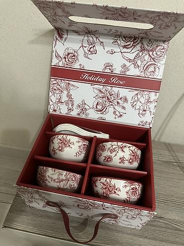 rose: Набор пиал с ложками Holiday Rose - Состав: 4 керамические пиалы + 4 — 1