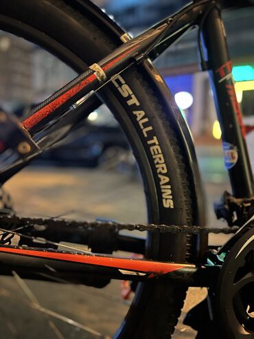 Şəhər velosipedləri: İşlənmiş Şəhər velosipedi Trinx, 26", sürətlərin sayı: 24, Ünvandan götürmə -da lalafo.az — 6 Şəhər velosipedləri: İşlənmiş Şəhər velosipedi Trinx, 26", sürətlərin sayı: 24, Ünvandan götürmə — 6