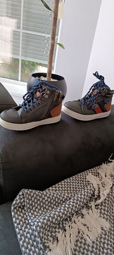 obuca kikinda: Ankle boots, Lc Waikiki, Size - 28