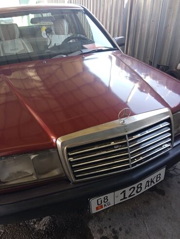 Mercedes-Benz: Mercedes-Benz 190: 1990 г., 2 л, Механика, Газ, Седан