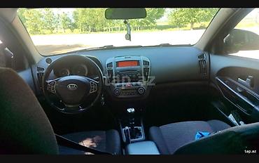 Kia: Kia Ceed: 1.4 l | 2007 il Hetçbek — 1