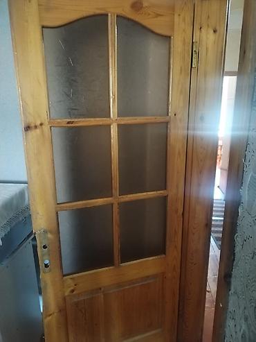 qapi tutacaqi: Mənzil üçün İşlənmiş Giriş qapısı Glazok ilə, Ödənişli quraşdırma, Ünvandan götürmə — 2