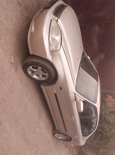 радар авто: Honda Civic: 2000 г., 1.6 л, Кол менен иштөөчү, Бензин, Седан — 4