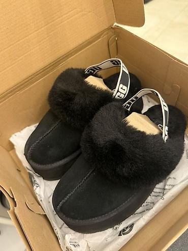 Домашние тапочки: UGG W Funkette platformlu qadın terlikləri - Model: UGG W Funkette — 2