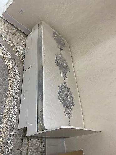 Односпальные кровати: Односпальные кровати, цена 8 500 сом, качество новая, в комплекте — 13