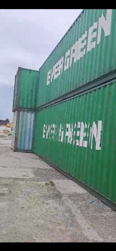 konteyner 40 tonluq: 12 metirlik kantinerdi eni 2.40 hündürlüyü 2.90 3500 manata