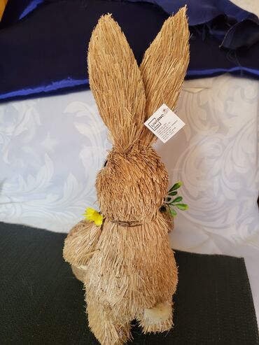 Figure: Figura, bоја - Šareno, Novo — 14