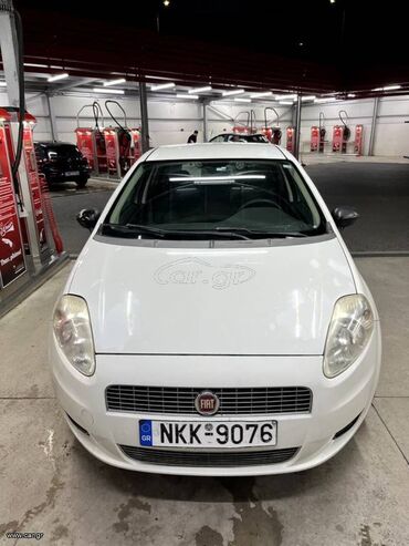 Fiat Grande Punto : 1.2 l | 2009 year 205000 km. Hatchback