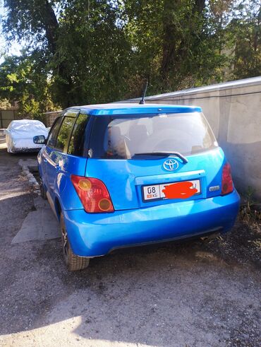 срочно продать машину: Toyota