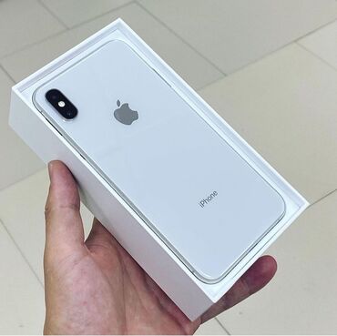 Apple iPhone: IPhone Xs, Б/у, 64 ГБ, Белый, Зарядное устройство, Защитное стекло, Кабель, 79 %